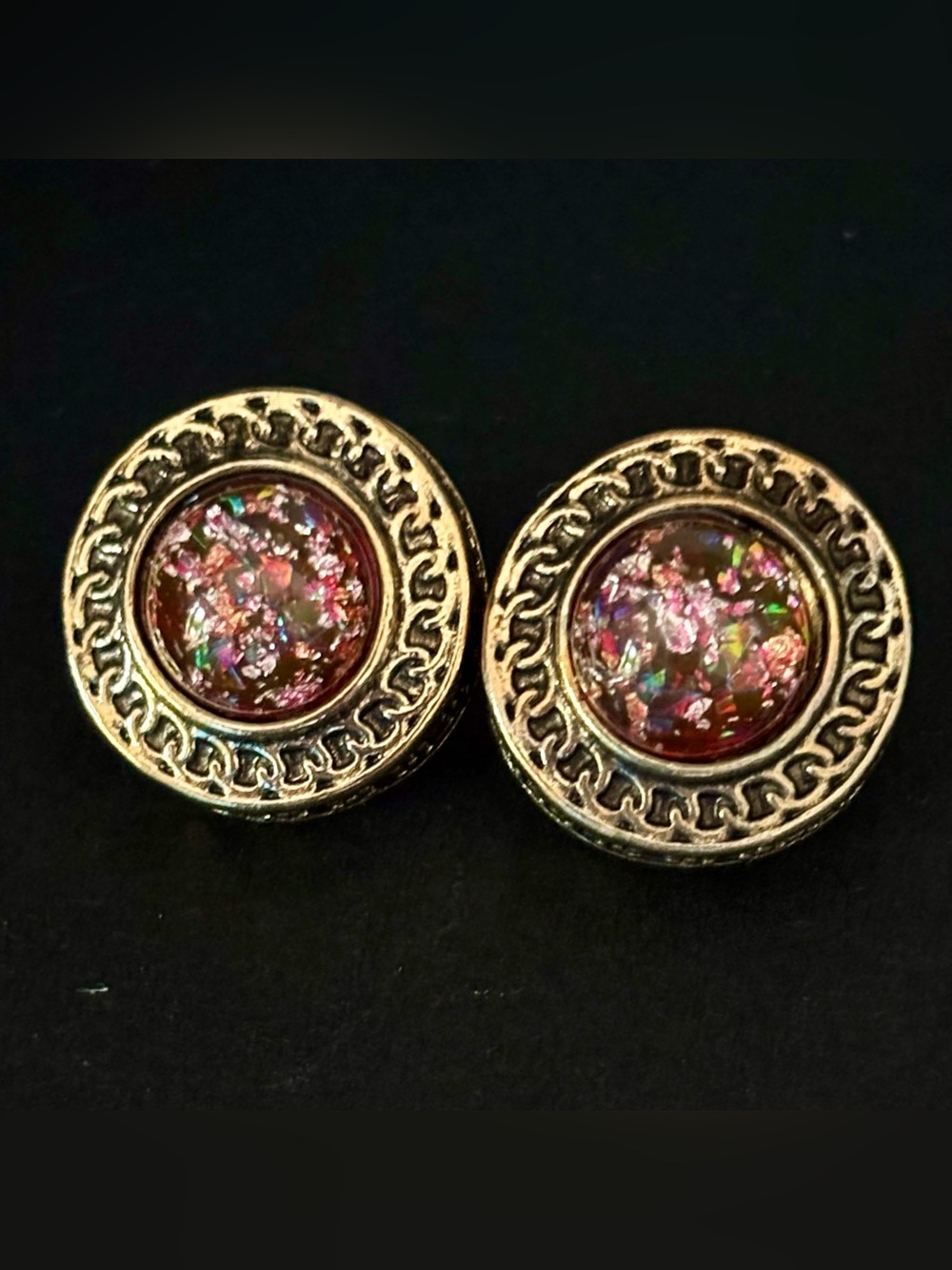 Vintage Dragons Breath Glass Earrings Gold Ornate Etruscan Button Studs Fire